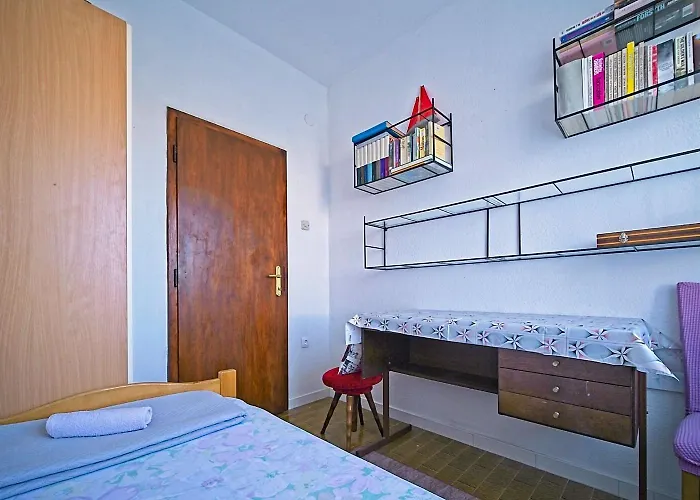 Pavo Apartman *